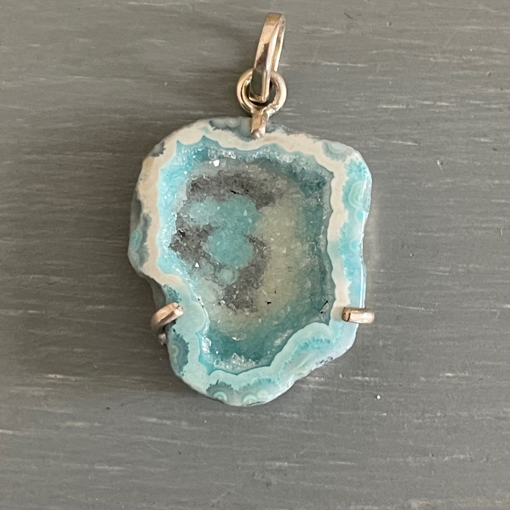 ⭐️ New Druzy Sterling Silver Pendant - Picture 2 of 7